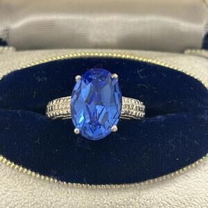 Sterling blue stone ring sz 7